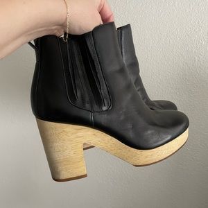 Madewell Flatform Clog Boots